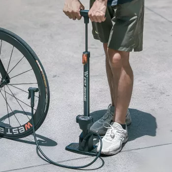 160 PSI Tire Pump: Dual Valve Gauge for Bikes & Moto